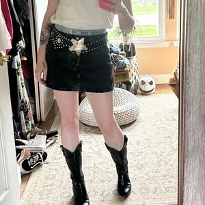 Levis short mini skirt size 27 100% cotton